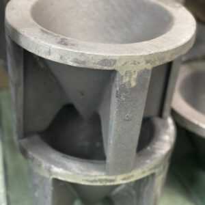Pour mold